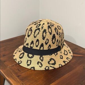 Vince Camuto Leopard Bucket Hat with V Logo